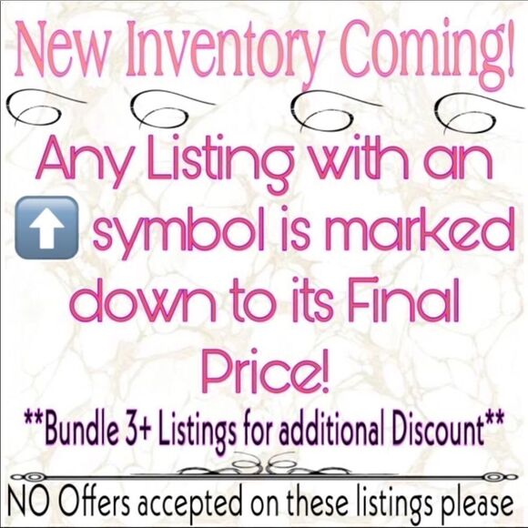 ⬆️Stars & Stripes Top   - Picture 5 of 6